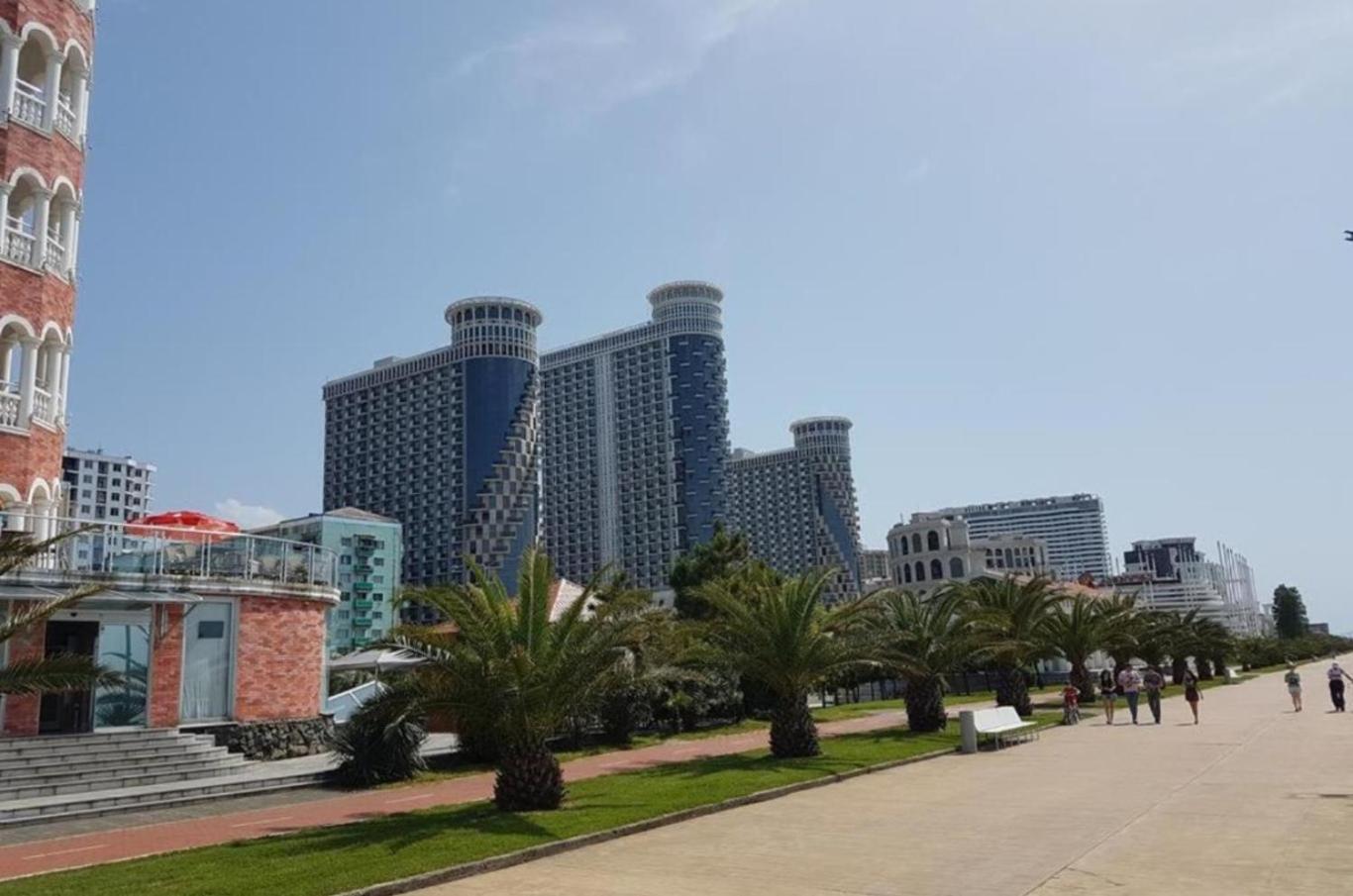 Orbi Sea Tower Apartment Batoumi Extérieur photo